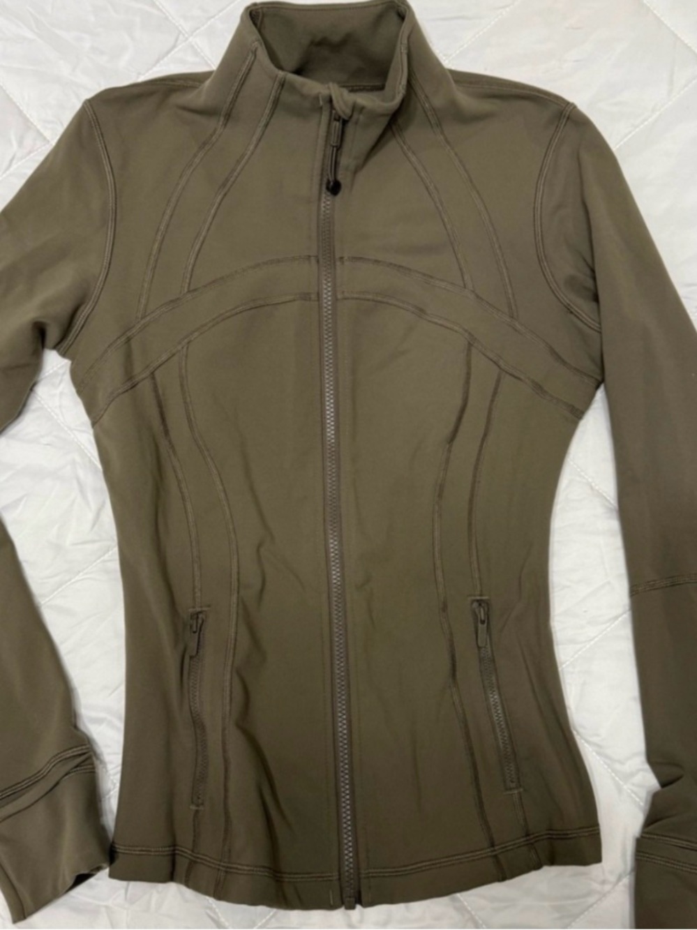 Lululemon Athletica Women’s Luon Define  Jacket Dark Olive First Release size 8